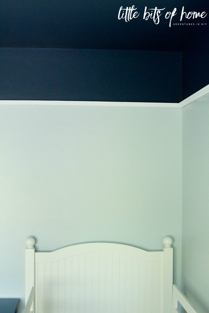 sherwin williams naval and gray screen 4