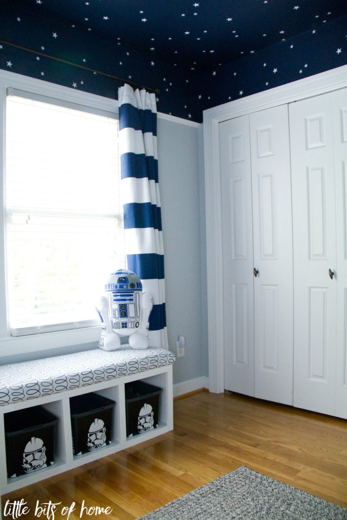 boys star bedroom